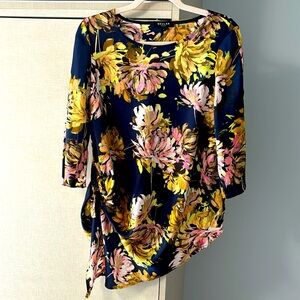 BEULAH floral gathered blouse fits size S/M